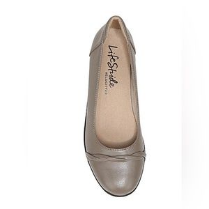 *Never Worn* LIFE STRIDE Flats Velocity Flex Comfort Shoes